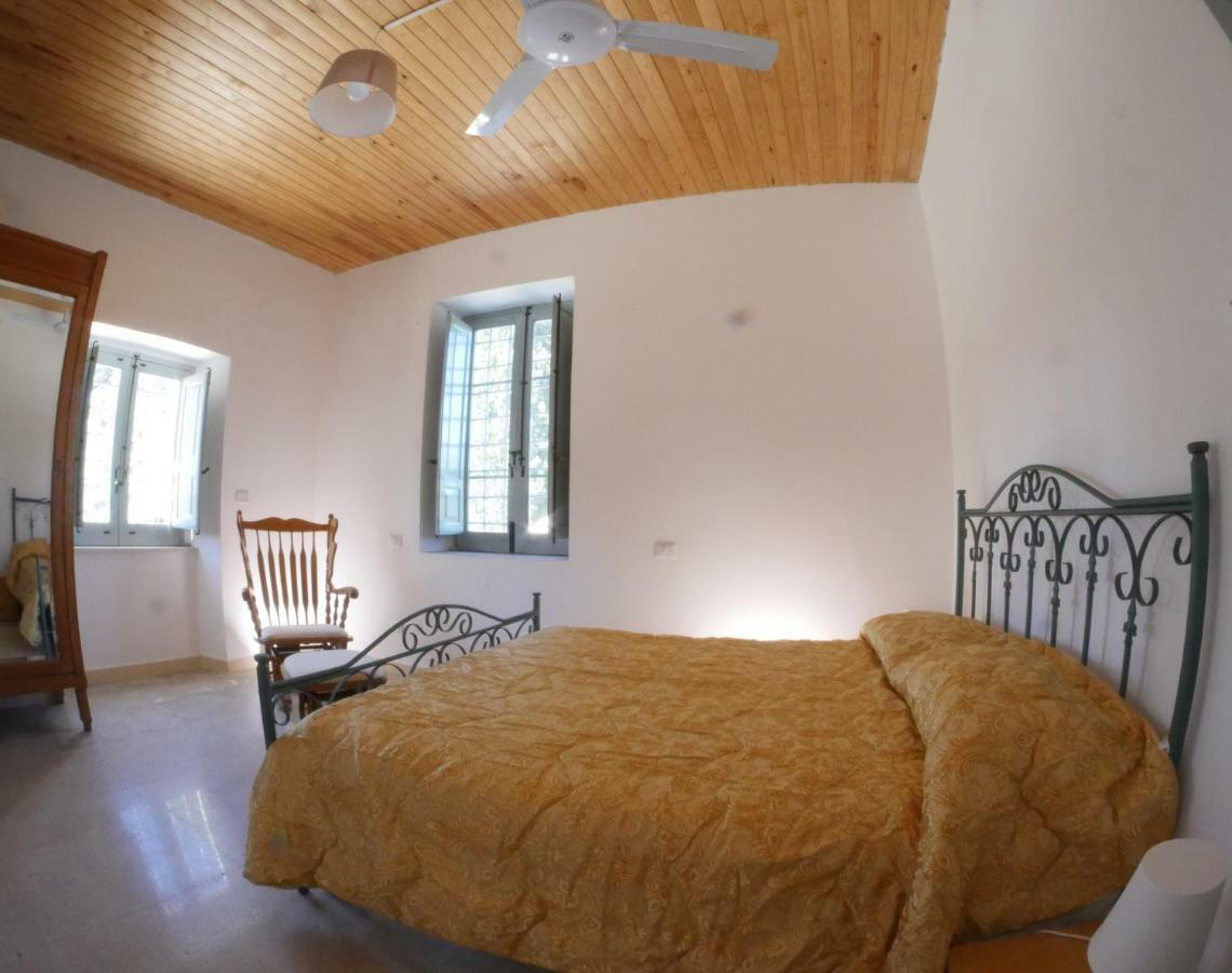 La Casa Del Miele Di Borgo Carbone Vila Locri Exterior foto